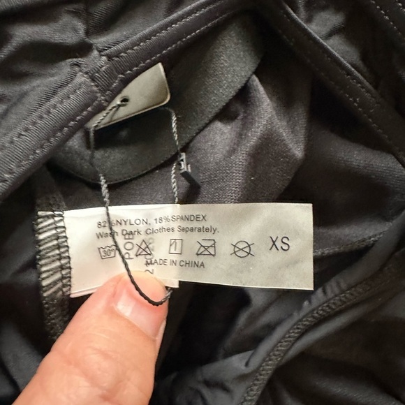 Womens Tempt Me black swimsuit XS NWT - Picture 4 of 4